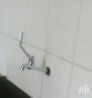 Elbows Beb Taps