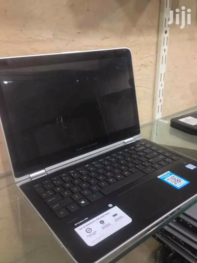 Laptop HP Pavilion X360 14 4GB Intel Core I3 HDD 1T