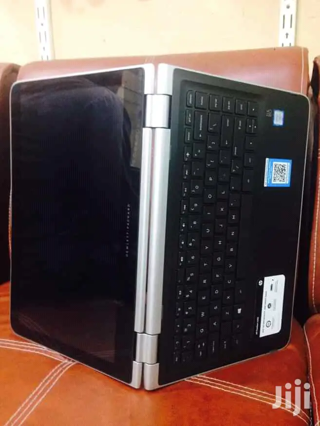 Laptop HP Pavilion X360 14 4GB Intel Core I3 HDD 1T