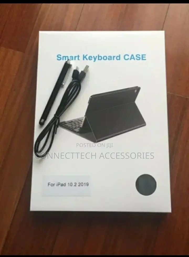 iPad 10.2inch 7th Gen 2019 Smart Bluetooth Keyboard Case