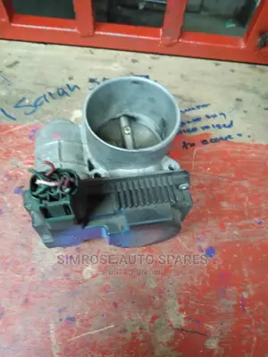 Throttle Body for Nissan Available,Eg Tiida,Note,B15