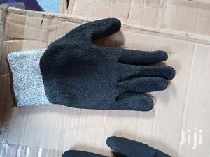 Cut Resistant Gloves