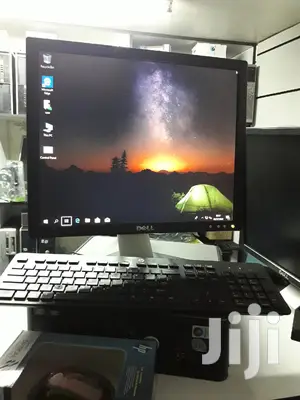 Desktop Computer Dell OptiPlex 7760 2GB Intel HDD 160GB