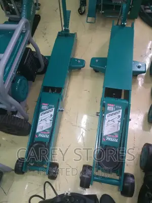 Floor Jack Machine