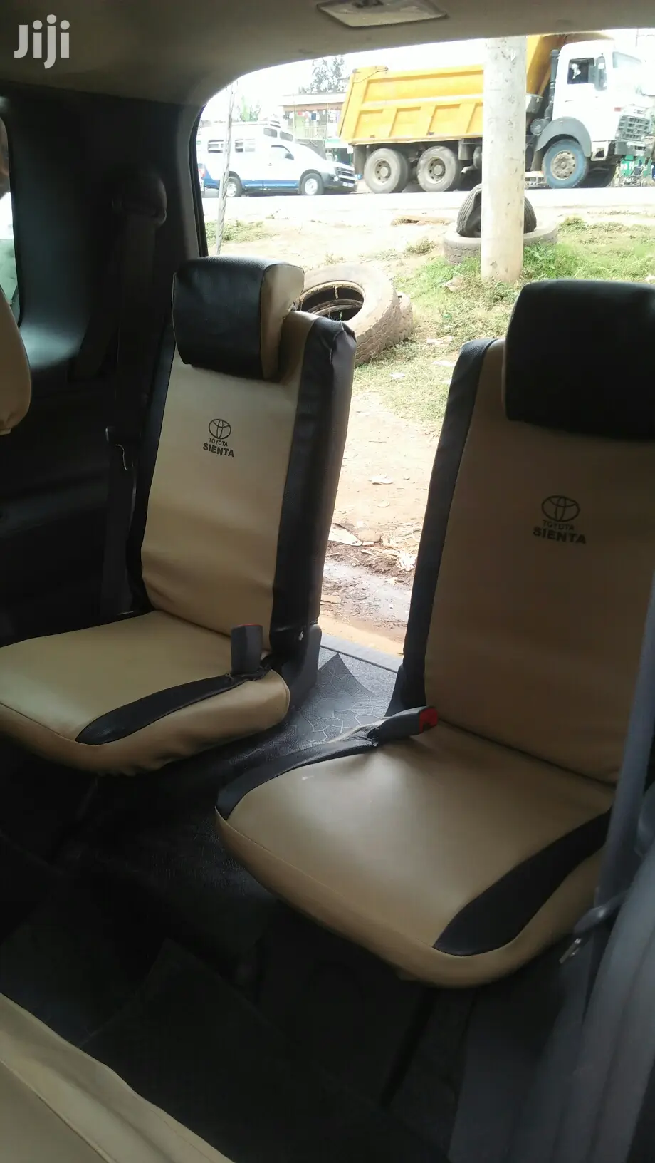Sienta Seat Covers