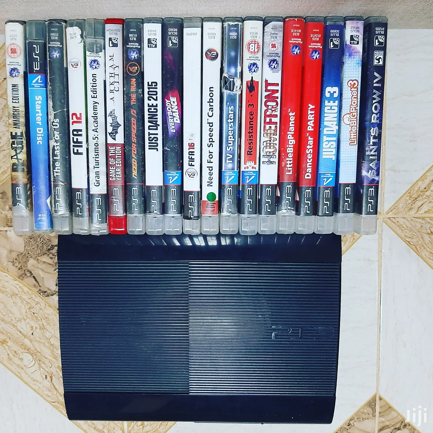 BLACK Superslim Playstation 3 With 13 Games