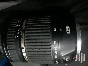 Canon 18-270mm Lens