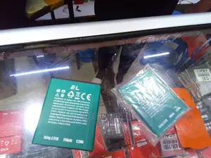 El Phone Batteries