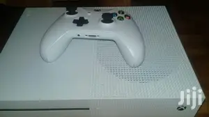 Xbox One S Used