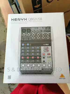 Behringer XENYX Q802USB Mixer Cum Soundcard
