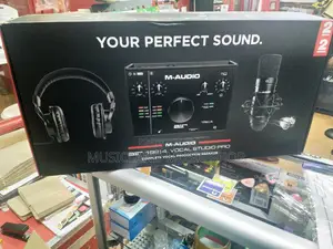 M Audio Vocal Bundle