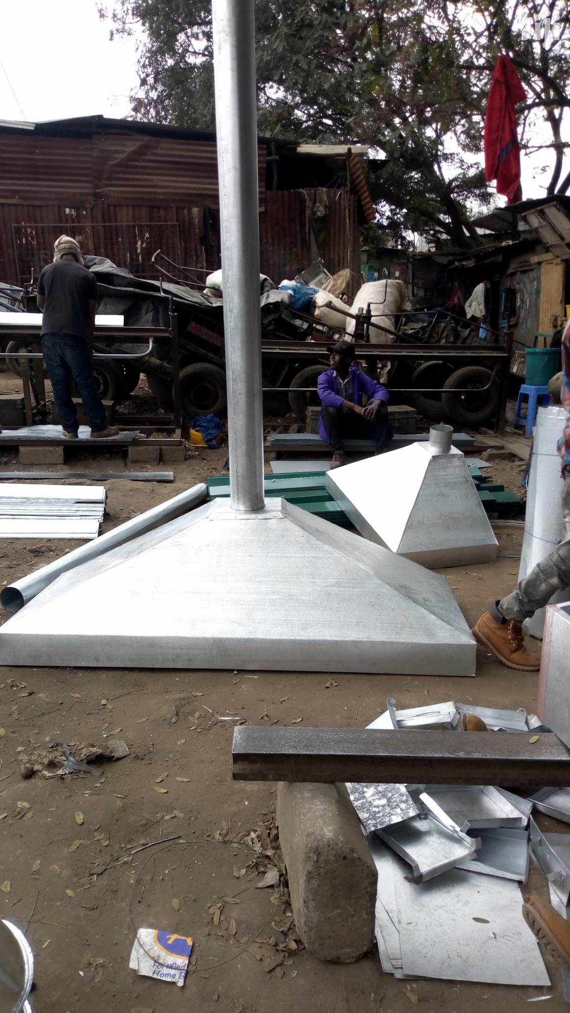 Hut/Chimney in Pumwani Kitchen Appliances, Johnie Jiji.co.ke