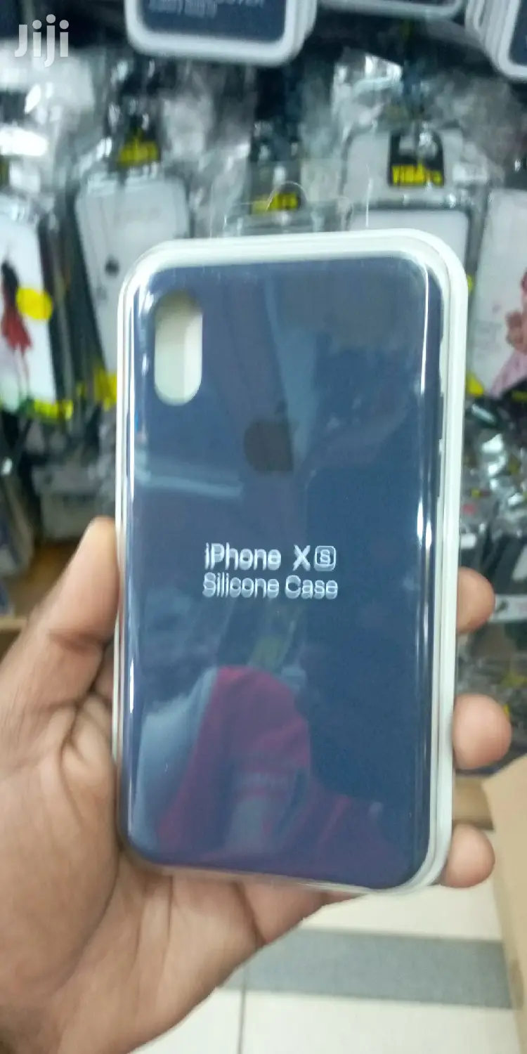 iPhone Xs Silicon Backcase
