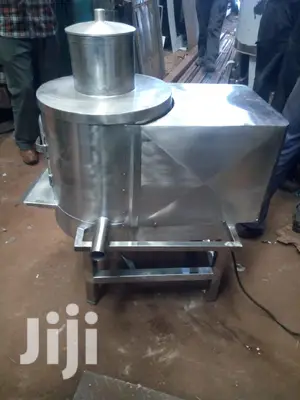 Local Potato Peeler Various Sizes