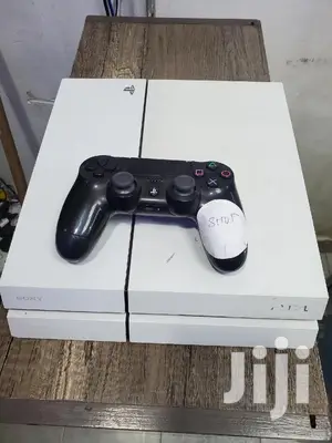 Ex Uk Ps4 Standard