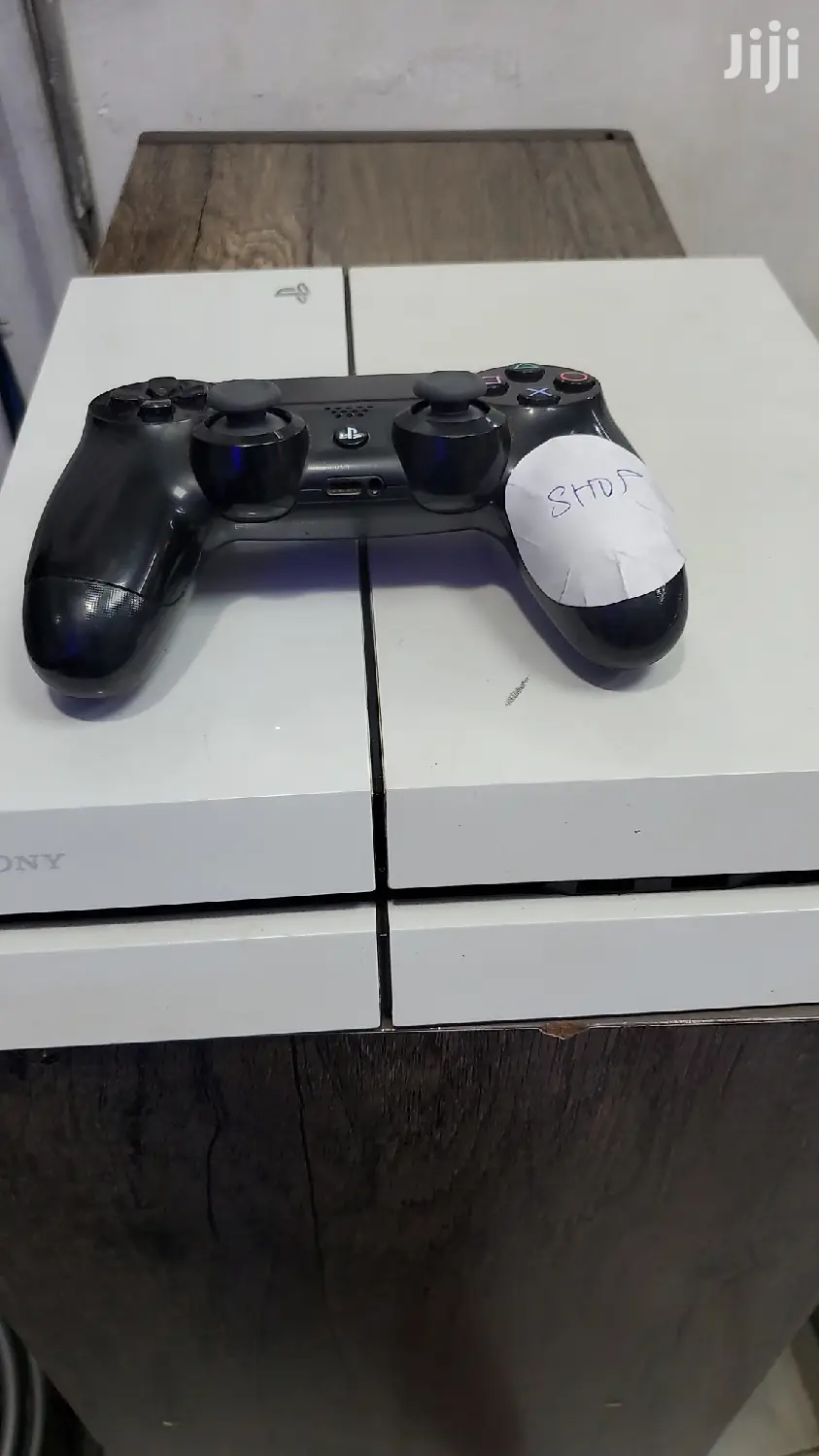 Ex Uk Ps4 Standard