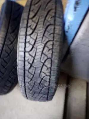 225/75 R 15 Pirelli Tyres