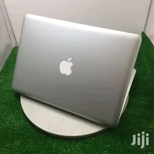 Laptop Apple MacBook Pro 4GB Intel Core 2 Duo HDD 500GB