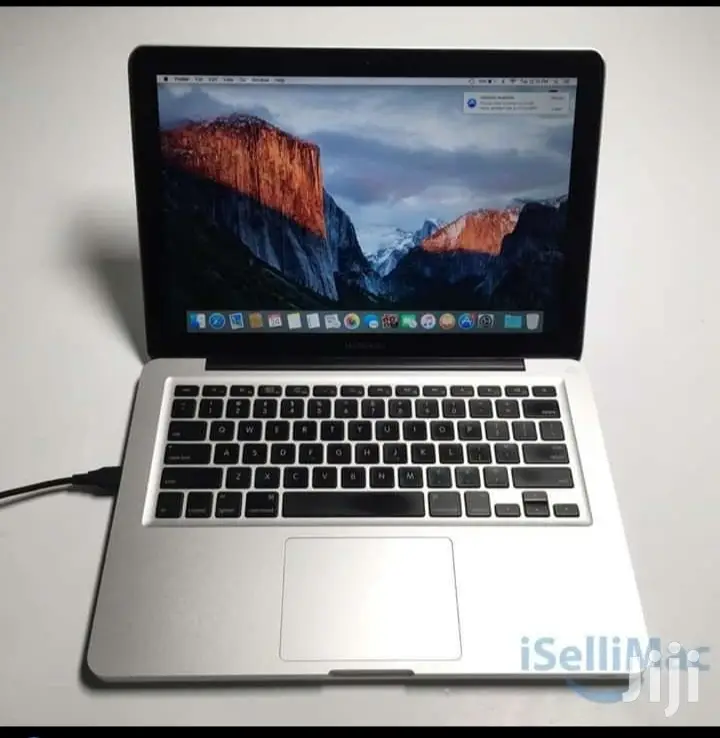 Laptop Apple MacBook Pro 4GB Intel Core 2 Duo HDD 500GB