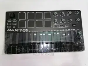 Akai Midi Keyboard With Drumpads