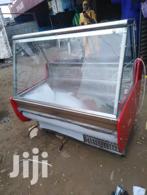 Meat Display Chiller With Flat Toughened Glass