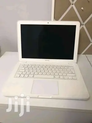 Laptop Apple MacBook 4GB Intel Core 2 Duo HDD 250GB
