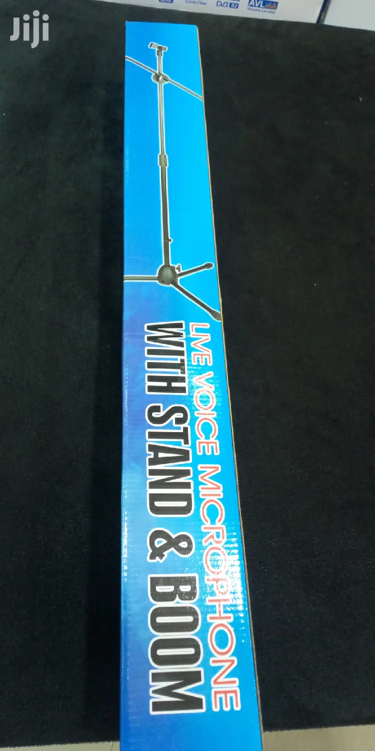 Microphone Stand With Live And Base