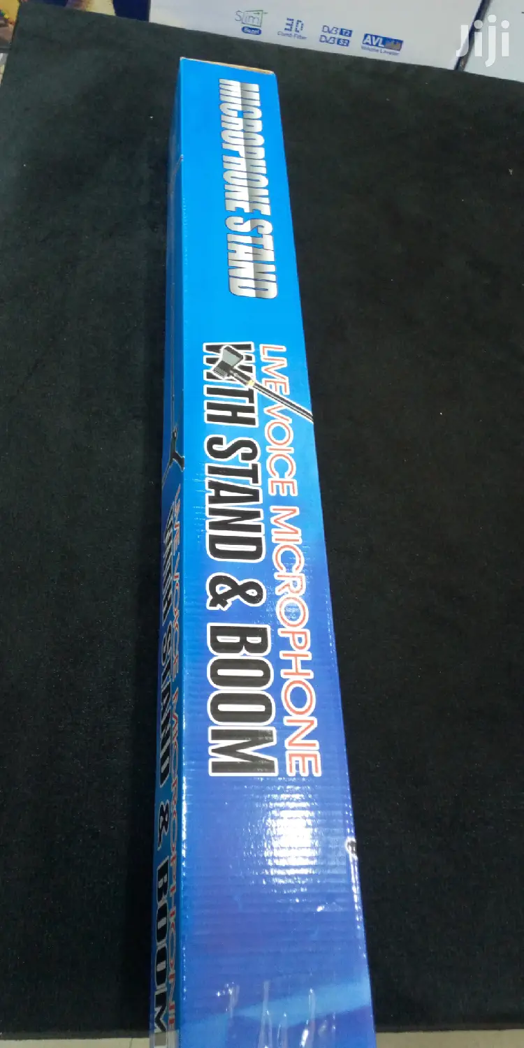 Microphone Stand With Live And Base
