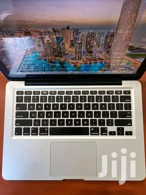 Laptop Apple MacBook Pro 4GB Intel Core 2 Duo HDD 500GB
