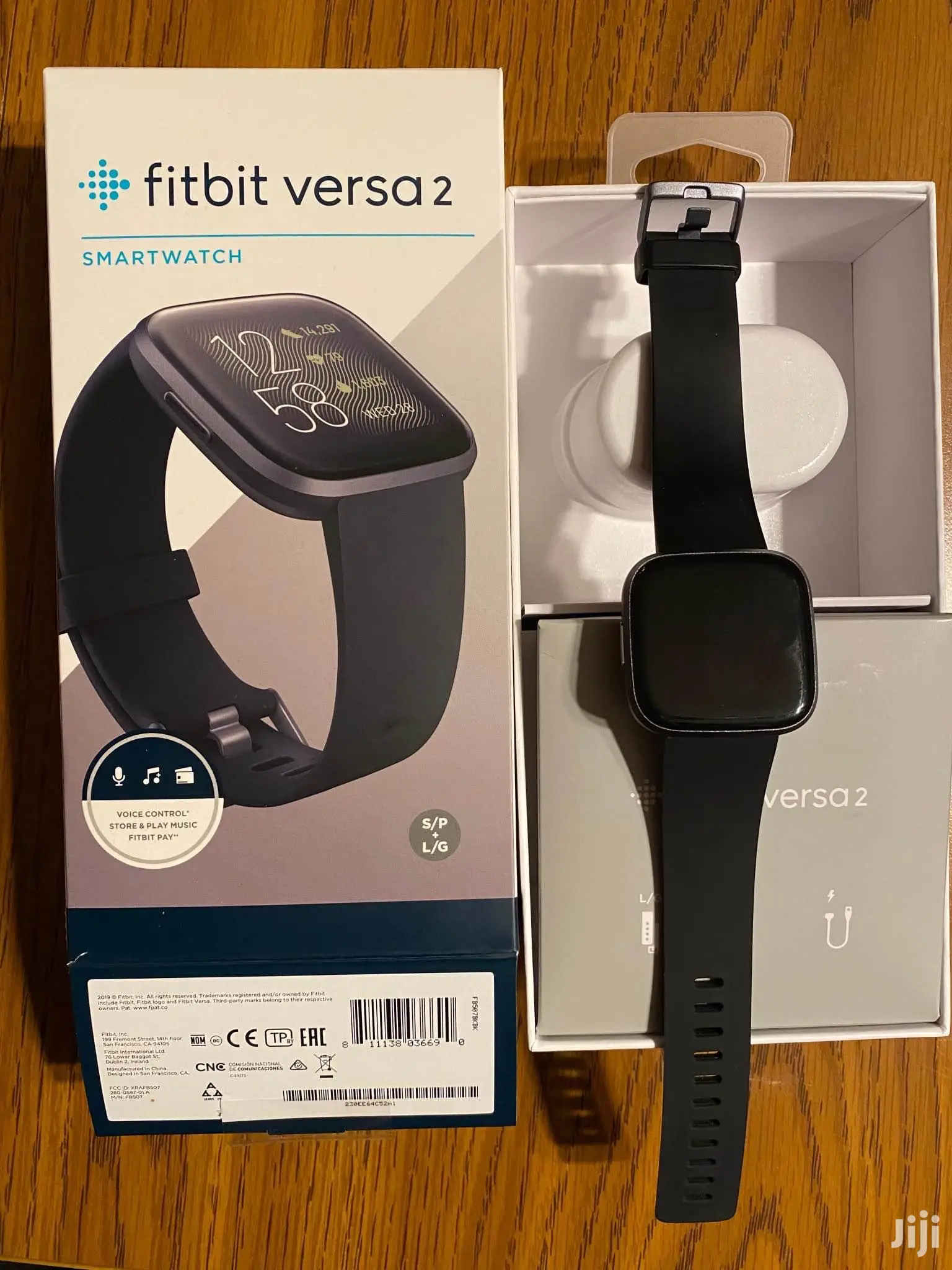 Fitbit Versa 2