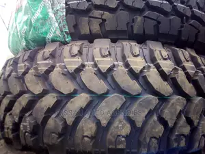215/75 R 15 Road Cruza MT Tyres