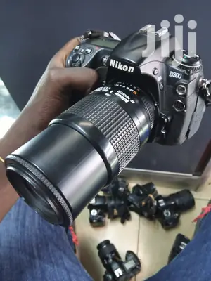 Nikon D200 With 80-200mm Lens