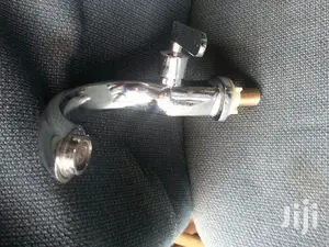 Handle Taps Unique