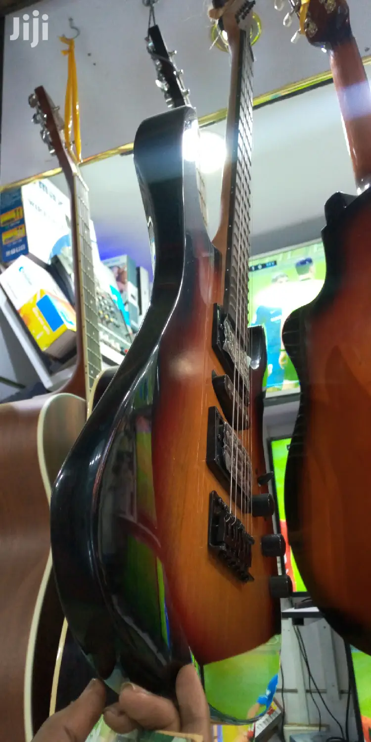Fender Rhythm Acoustic Guitar Size 38