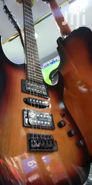 Fender Rhythm Acoustic Guitar Size 38