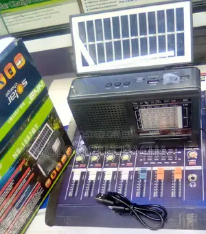 Solar Charge Radio