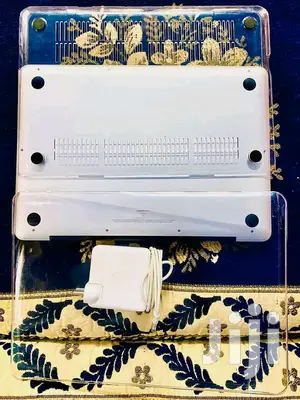 Laptop Apple MacBook Pro 4GB Intel Core 2 Duo HDD 500GB