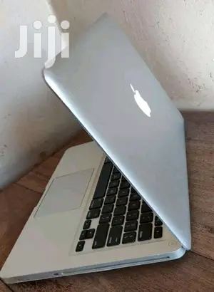 Laptop Apple MacBook Pro 4GB Intel Core 2 Duo HDD 500GB