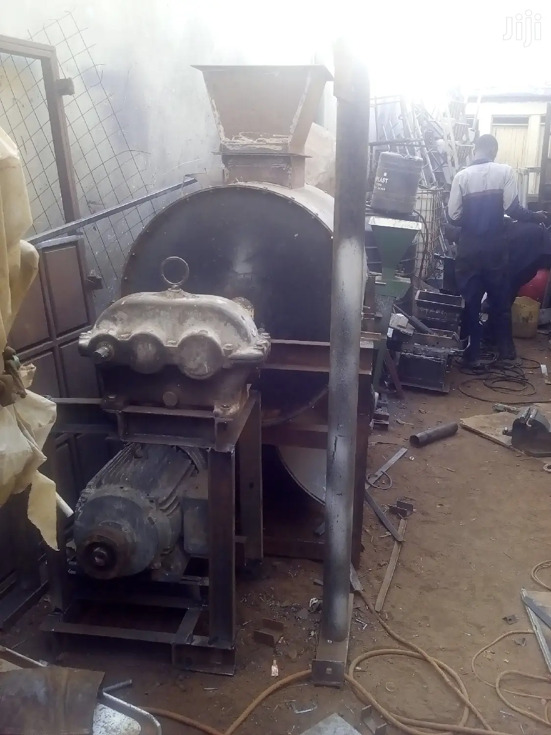 Glass Putty Machines