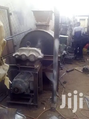 Glass Putty Machines