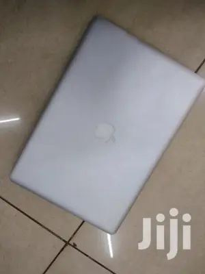 Laptop Apple MacBook Pro 15.6" 500GB HDD 16GB RAM