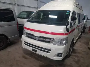 New Toyota HiAce 2018 White