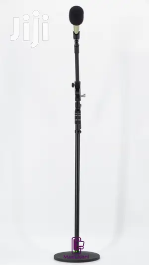 Boyong Extra Heavy Duty Microphone Stand With Cast Iron Roun