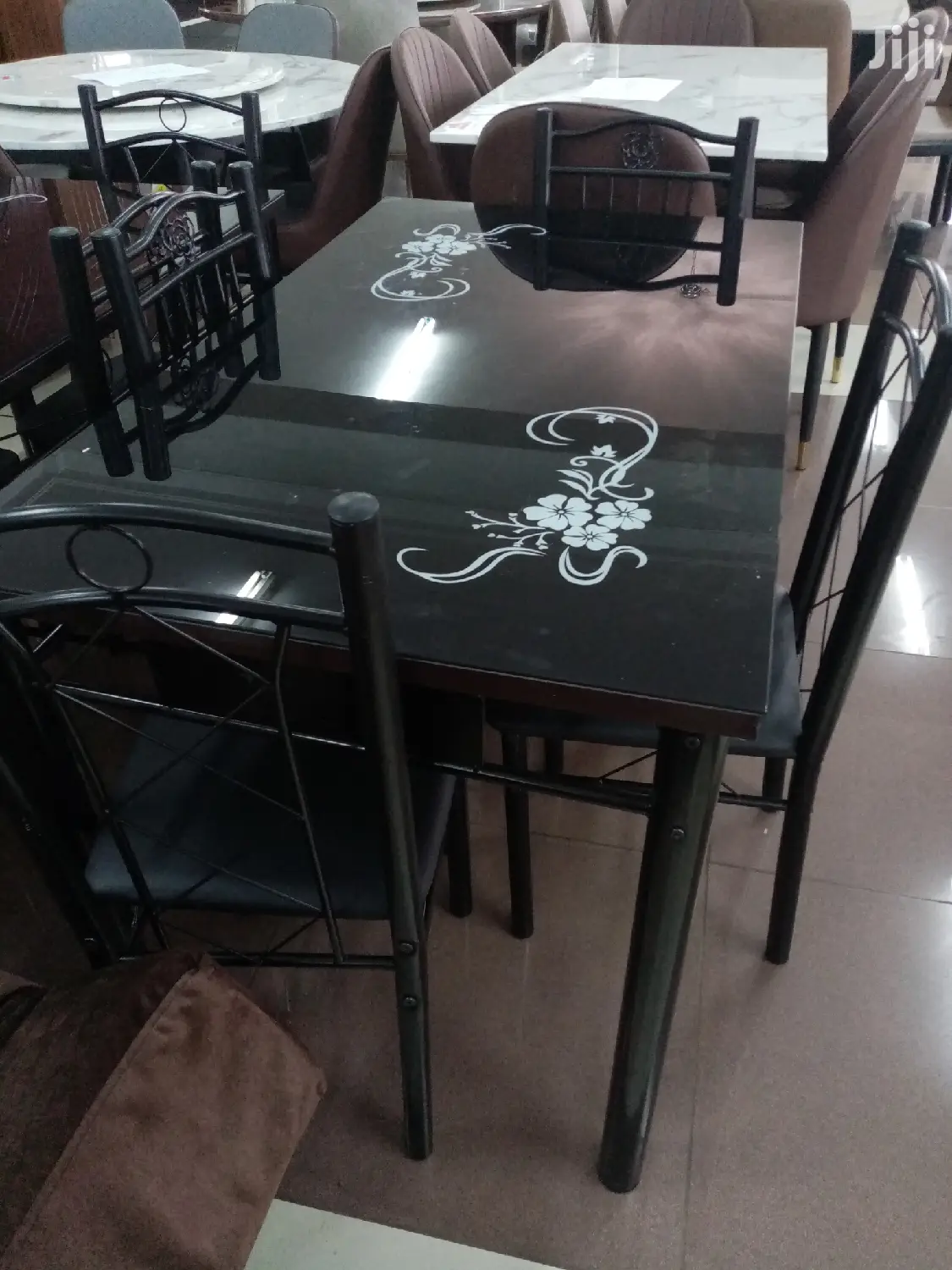 4 Seater Dining Table