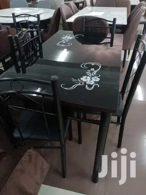 4 Seater Dining Table