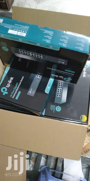 TP Link TL-SG1016 16-Port Gigabit Rackmount Switch