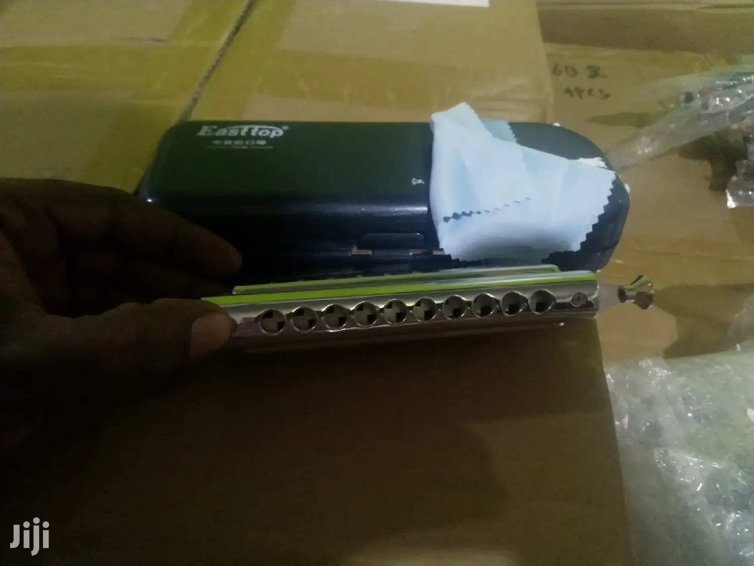Chromatic Harmonica With Scale Changer