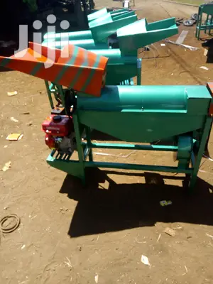 Maize Threshing