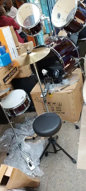 5 Piece Full Drumset