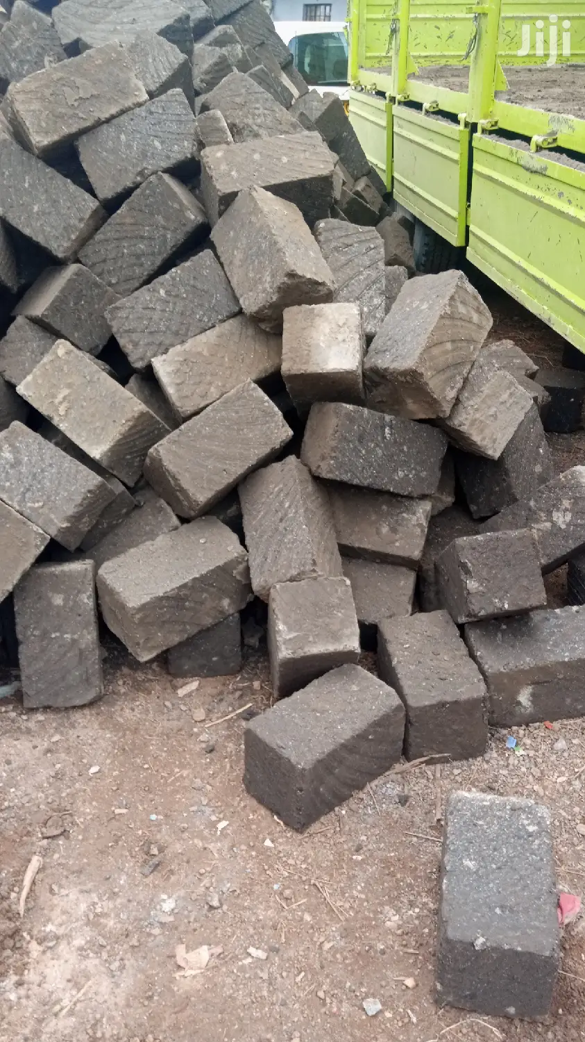 Grade 1,Quality Machine Cut Stones